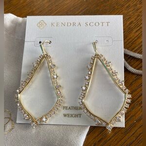 Kendra Scott Sophee Gold Earrings Feather Weight Dangle Drop NEW